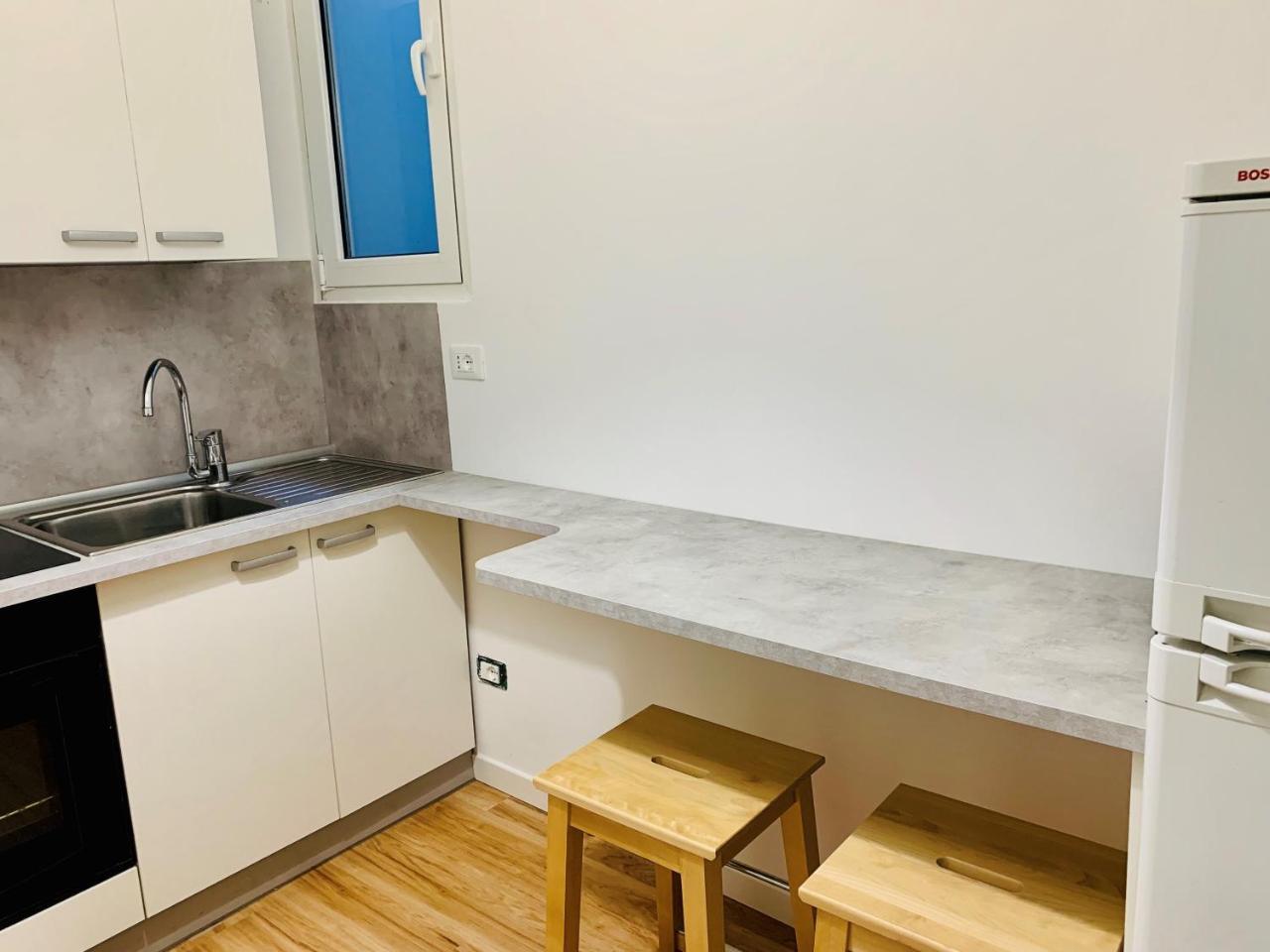 Front Lake Apartment Bardolino Exterior photo